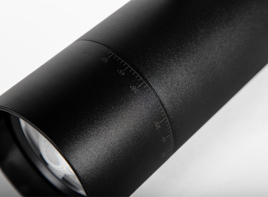 prilux-chio-tech-detalle-apertura-negro